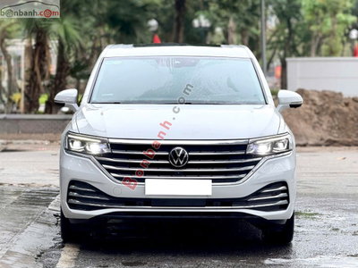 Xe Volkswagen Viloran Luxury 2023
