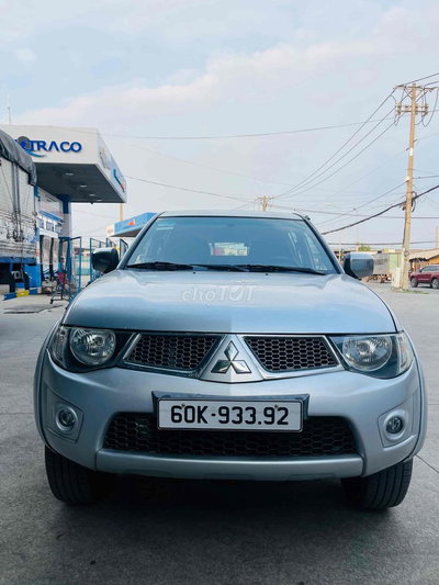 Mitsubishi Triton 2009 Bạc