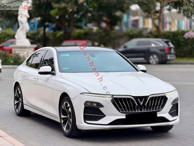 Xe VinFast Lux A 2.0 Plus 2.0 AT 2021
