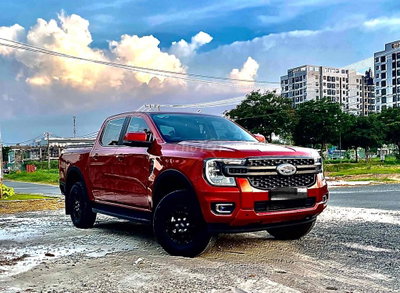 Ford Ranger Đỏ