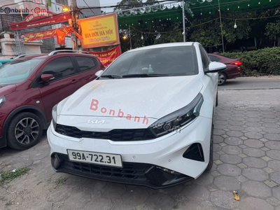 Xe Kia K3 Premium 1.6 AT 2024