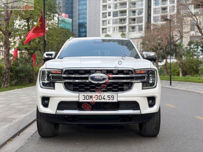 Xe Ford Everest Titanium 2.0L 4x2 AT 2024