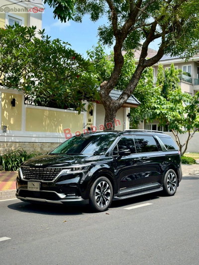 Xe Kia Carnival Signature 2.2D 2023