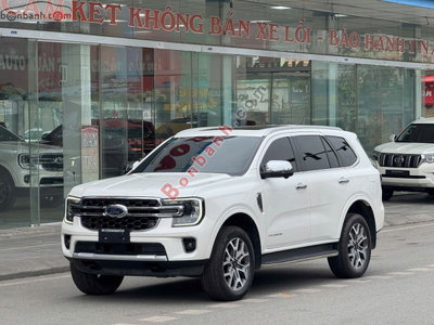 Xe Ford Everest Titanium 2.0L 4x2 AT 2024