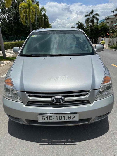 Cần bán Kia Carnival 11 chỗ máy dầu đời 2009