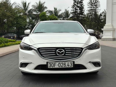 Mazda 6 2017 2.0 Premium Trắng