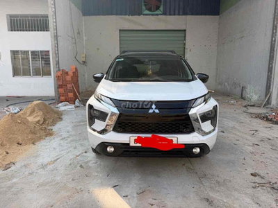 Mitsubishi Xpander 7 chỗ Trắng
