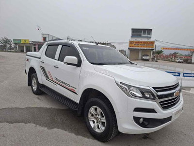 Chevrolet Colorado 2018 4x2MT Trắng
