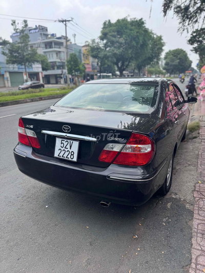 Toyota Camry 3.0 đời 2003 xe zin còn rất đẹp
