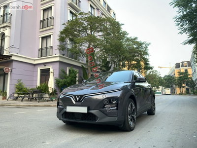 Xe VinFast VF6 Plus 2024