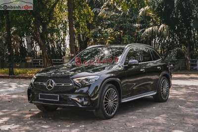 Xe Mercedes Benz GLC 300 4Matic 2023