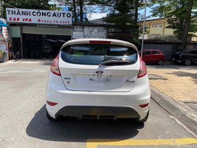 Ford Fiesta S 2015