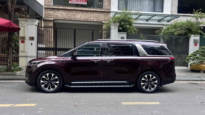 Kia Carnival 2022 2.2D Signature Siêu Mới