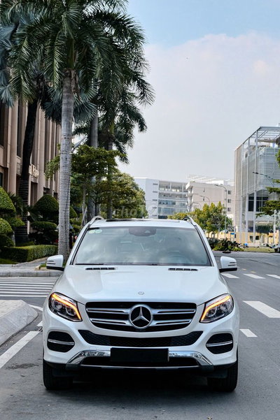 Mercedes GLE 400 4matic model 2017