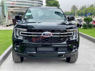 Xe Ford Everest Ambiente 2.0L 4x2 AT 2026