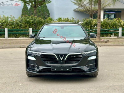 Xe VinFast Lux A 2.0 Premium 2.0 AT 2020