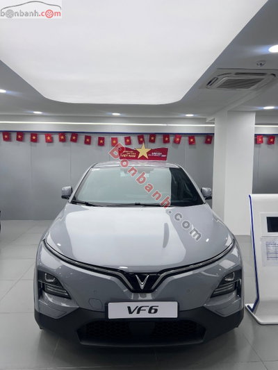 Xe VinFast VF6 Plus 2026