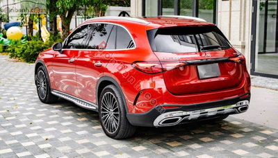 Xe Mercedes Benz GLC 300 4Matic 2023