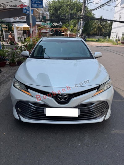 Xe Toyota Camry 2.5Q 2019