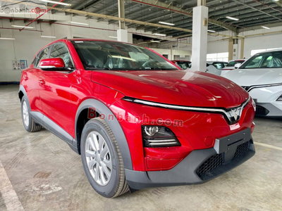 Xe VinFast VF6 Eco 2025