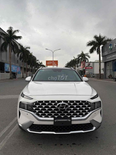 Santafe 2.2 Dầu Cao Cấp sx 2021 chạy 2vkm rất mới