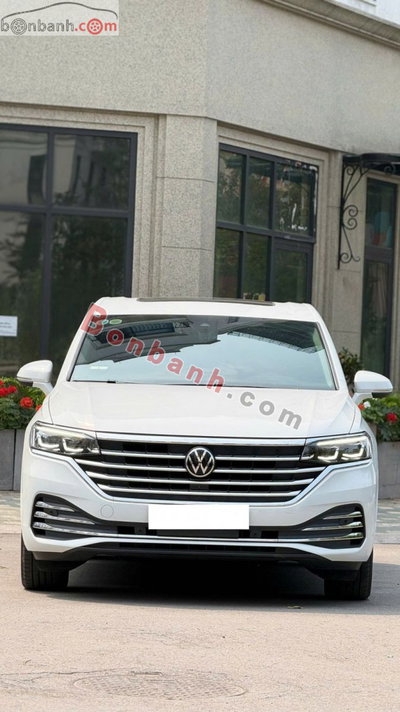 Xe Volkswagen Viloran Luxury 2024