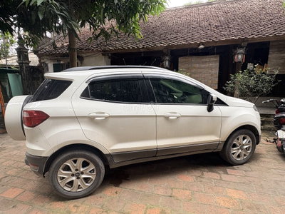 Ford Ecosport 2015 Trắng Tự động