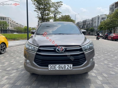 Xe Toyota Innova 2.0E 2018