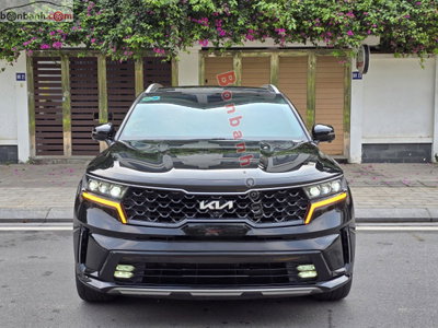 Xe Kia Sorento Premium 2.2 AT AWD 2022