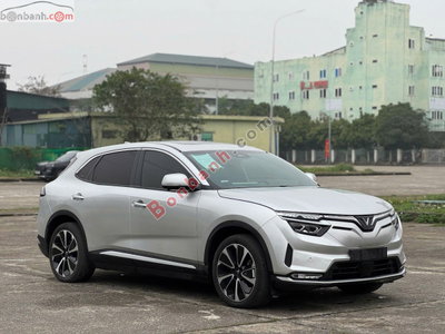 Xe VinFast VF8 Plus AWD 2023