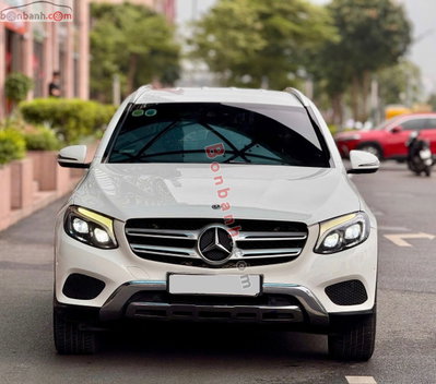 Xe Mercedes Benz GLC 250 4Matic 2018