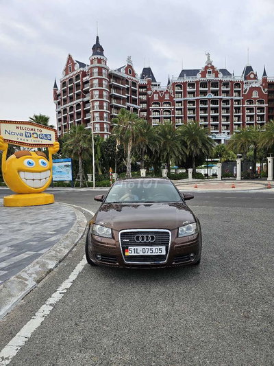 Audi A3 màu Nâu