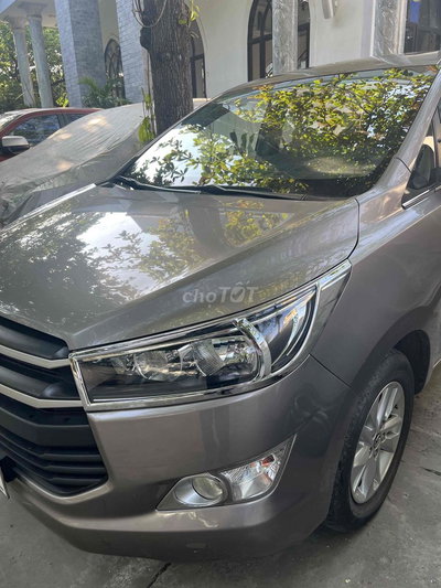 Toyota Innova 2018 2.0E 80634 km Nâu