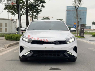 Xe Kia K3 Premium 1.6 AT 2024