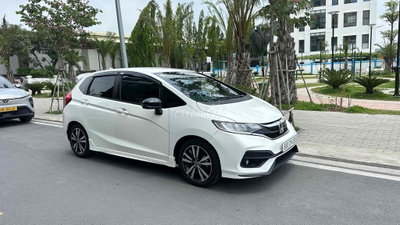 Honda Jazz 2018 RS 27000 km Trắng