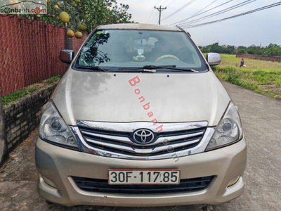Xe Toyota Innova G 2011