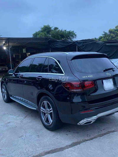 Cần bán Mercedes-Benz Glc200- 2020