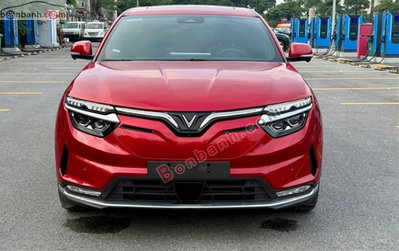 Xe VinFast VF8 Plus AWD 2023