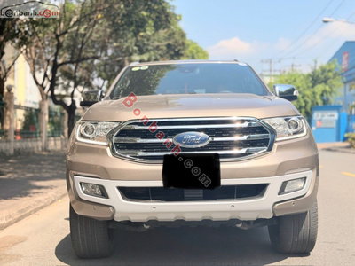 Xe Ford Everest Titanium 2.0L 4x4 AT 2019