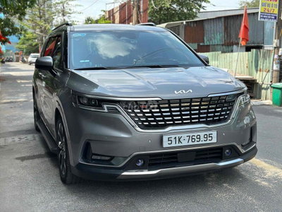 Kia Carnival 2024 Signature Siêu lướt