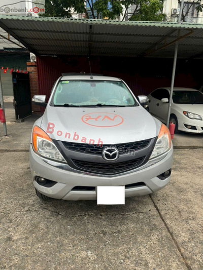 Xe Mazda BT50 2.2L 4x2 AT 2015
