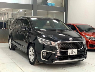 Kia Grand Sedona 7 chỗ Đen full dầu