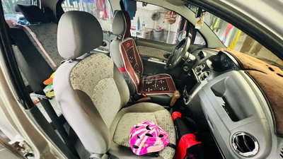 Chevrolet Spark Bạc
