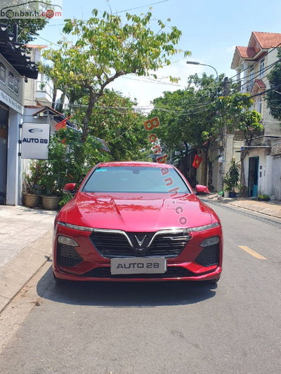 Xe VinFast Lux A 2.0 Tiêu chuẩn 2022