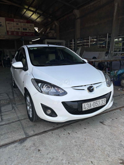 Mazda 2 2012 Trắng Tự động