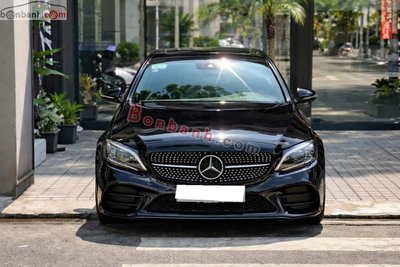 Xe Mercedes Benz C class C300 AMG 2018