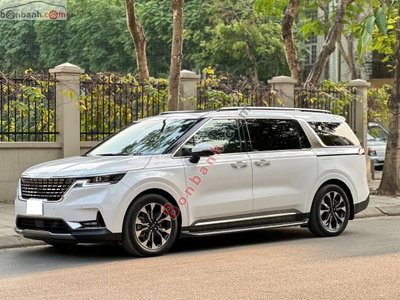 Xe Kia Carnival Signature 2.2D 2023