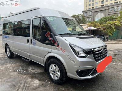 Xe Ford Transit Tiêu chuẩn 2024