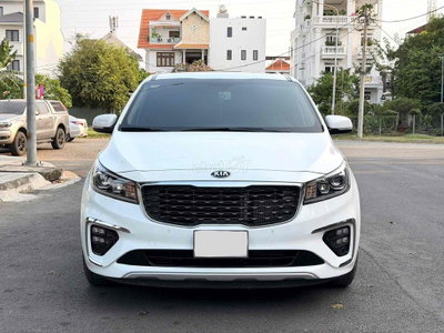 Kia Sedona sx 2020 Trắng. Một chủ mua mới