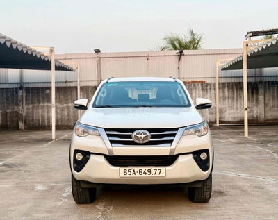 🆘FORTUNER 2.4G 8/2017 Số Sàn Nhập Indonesia ZIN99%